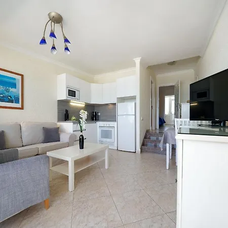 Апартаменты Ocean View Flores I